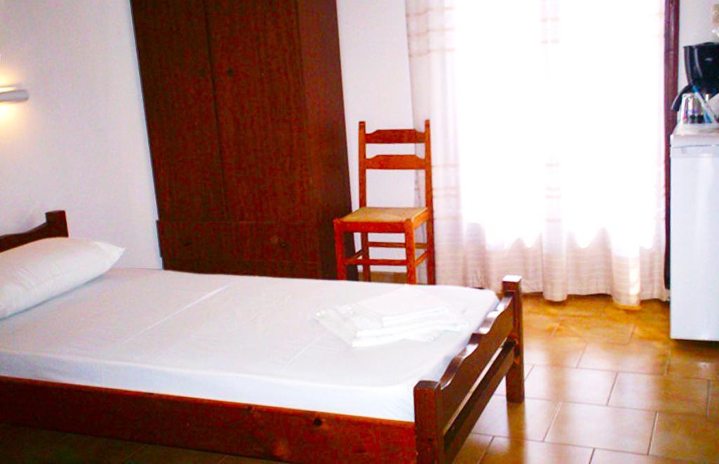 Vaso Rooms Livadakia Extérieur photo